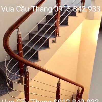 Cầu Thang Inox Tay Vịn Gỗ 06