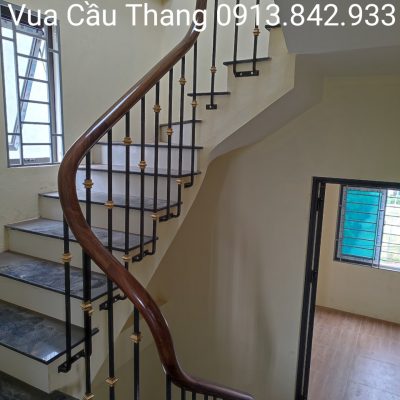 Cầu Thang Sắt Nghệ Thuật 18