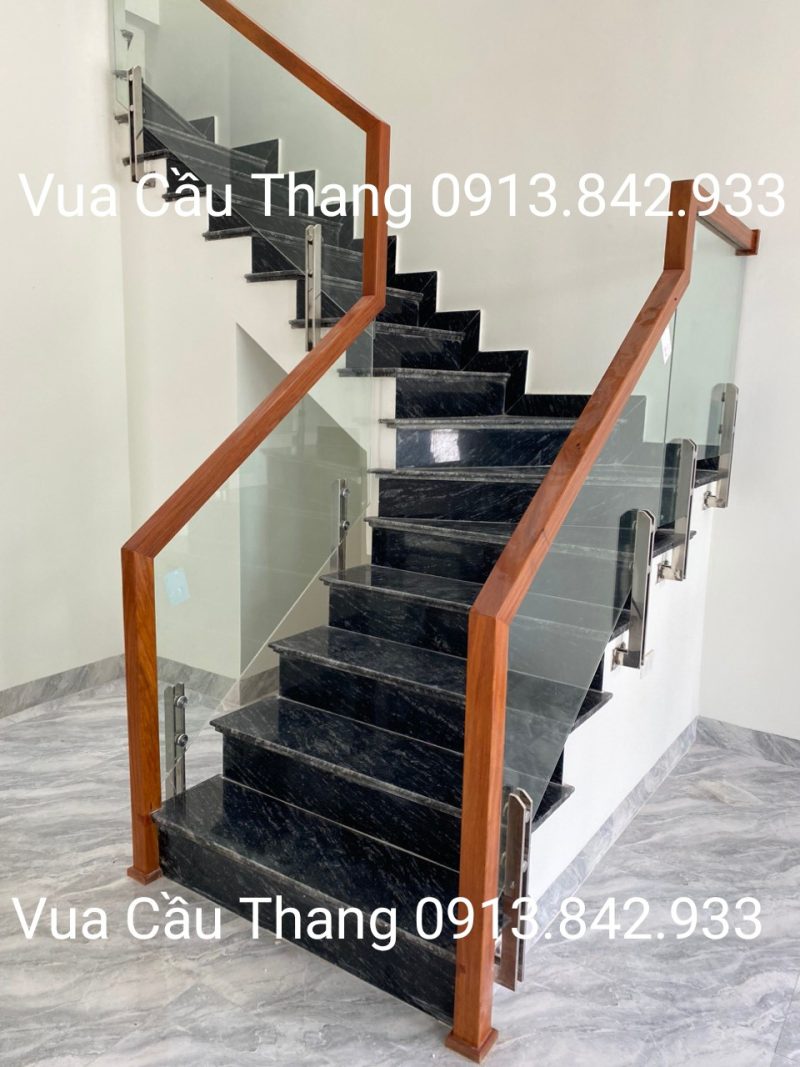 Cầu Thang Kính 73