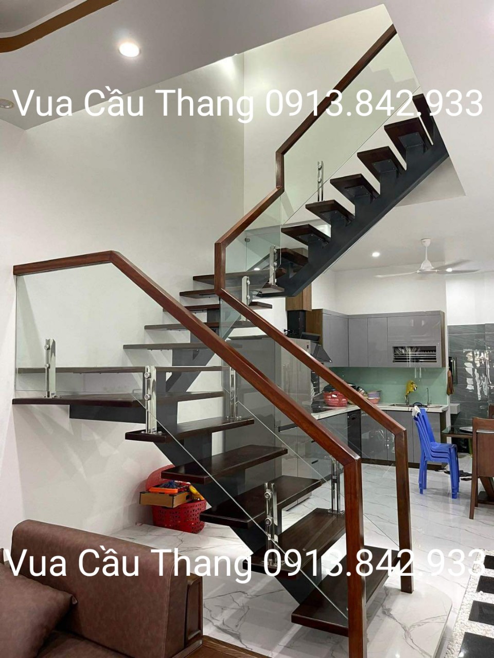 Cầu thang xương cá