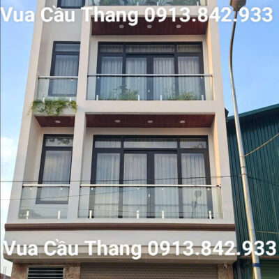 Ban Công Kính 05