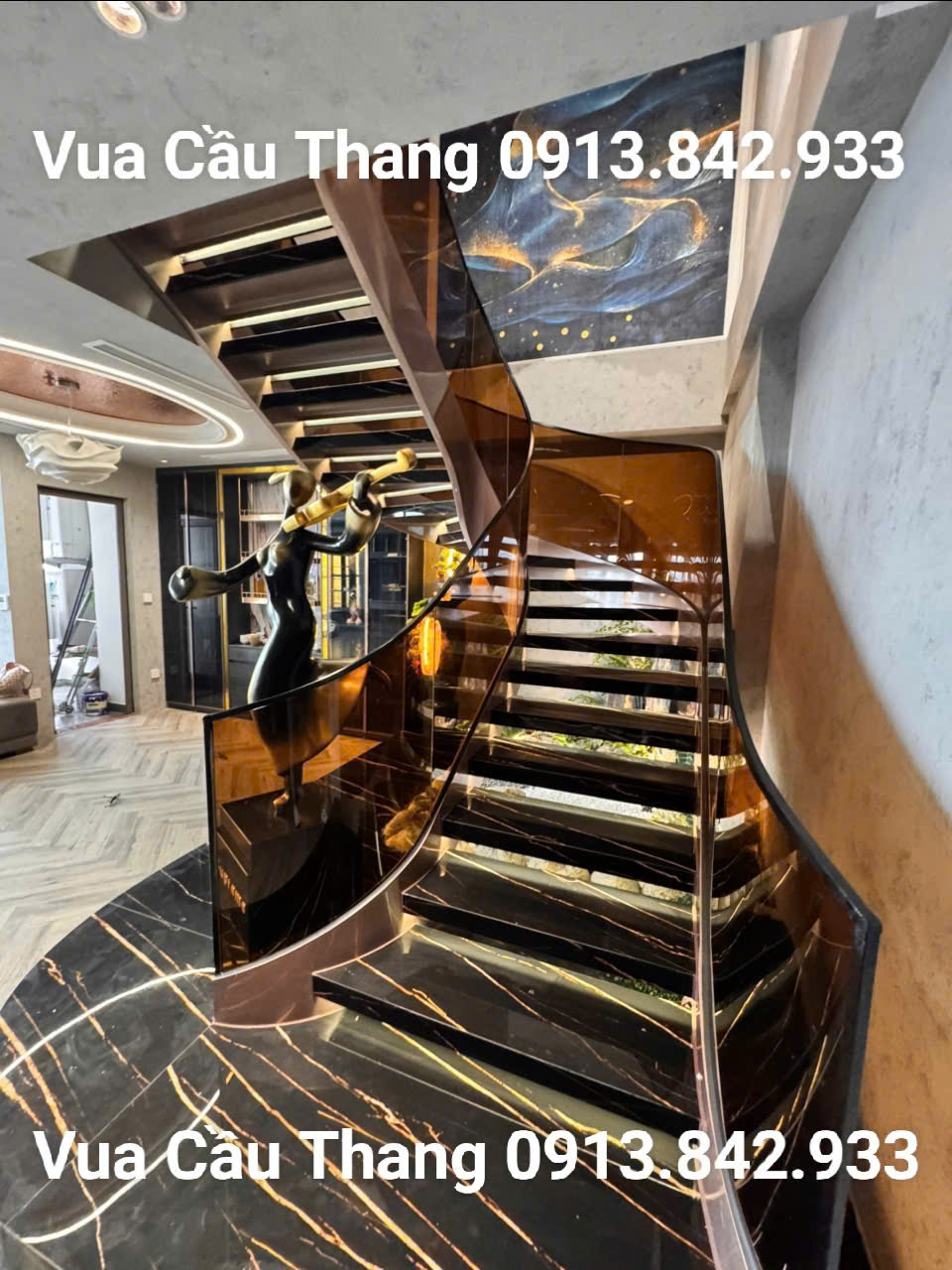 cầu thang xoắn ốc