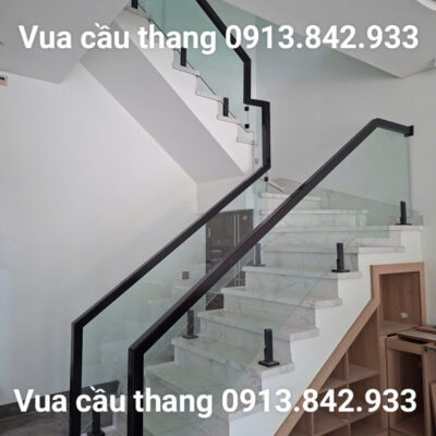 Cầu Thang Kính 81